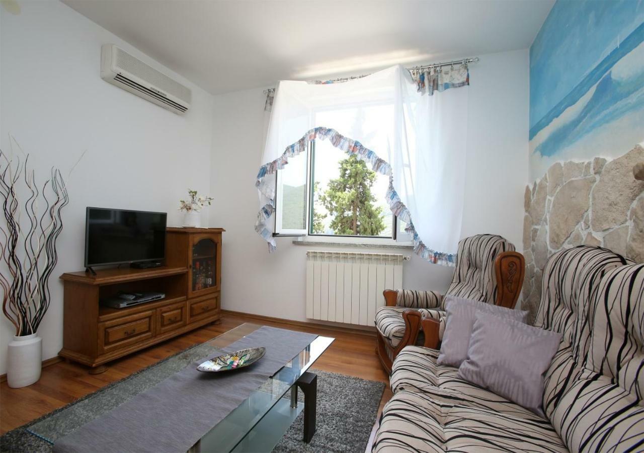 4 Persons App With Great Sea View,Ac,Wifi,399 Apartment Rabac Ngoại thất bức ảnh